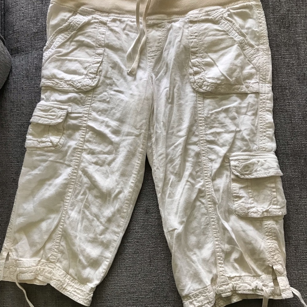 No Boundaries Cargo Capris